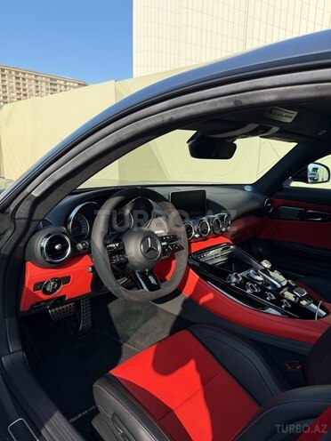 Mercedes  2017, 6,600 km - 4.0 l - Bakı