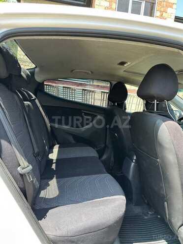 Hyundai Elantra 2015, 251,731 km - 1.8 l - Bərdə
