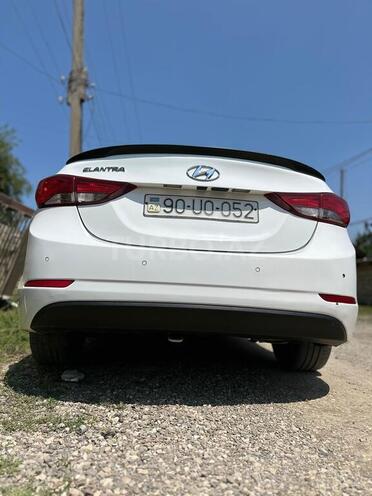 Hyundai Elantra 2015, 251,731 km - 1.8 l - Bərdə