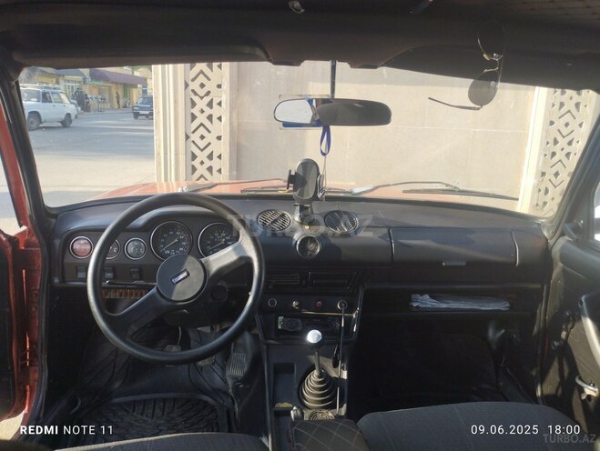 LADA (VAZ) 2106 1983, 50,000 km - 1.6 l - Salyan