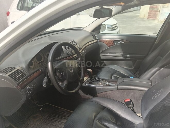 Mercedes E 220 d 2004, 565,000 km - 2.2 l - Bakı