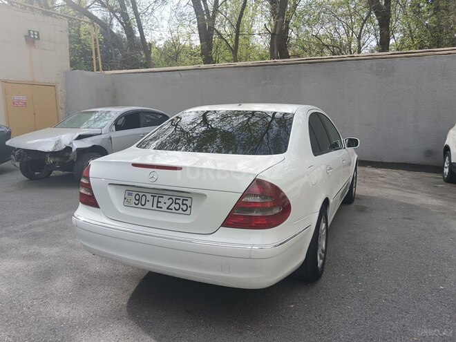 Mercedes E 220 d 2004, 565,000 km - 2.2 l - Bakı