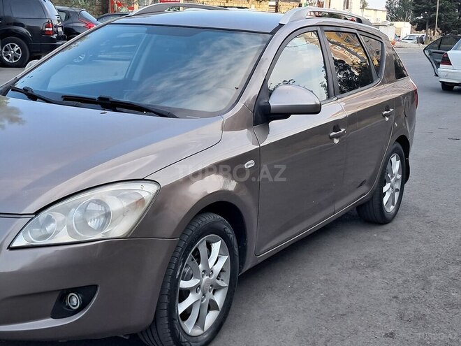 Kia  2007, 320,000 km - 1.6 l - Bakı