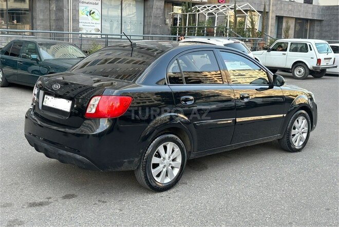 Kia Rio 2009, 241,000 km - 1.6 l - Bakı