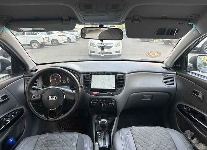 Kia Rio 2009, 241,000 km - 1.6 l - Bakı