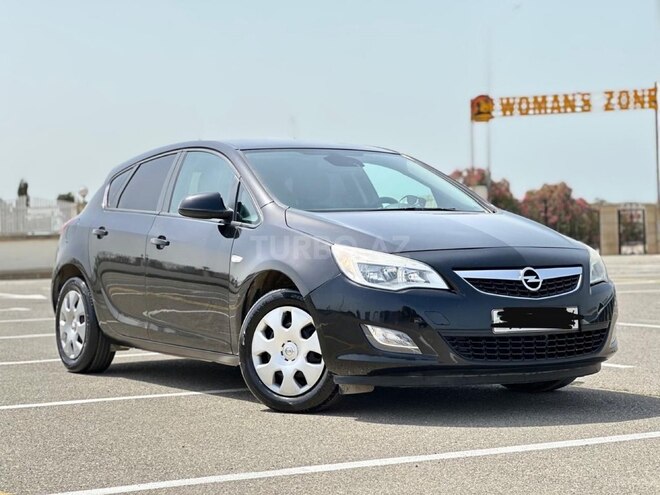 Opel Astra 2010, 278,000 km - 1.4 л - Sumqayıt