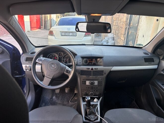 Opel Astra 2006, 300,000 km - 1.3 l - Bakı