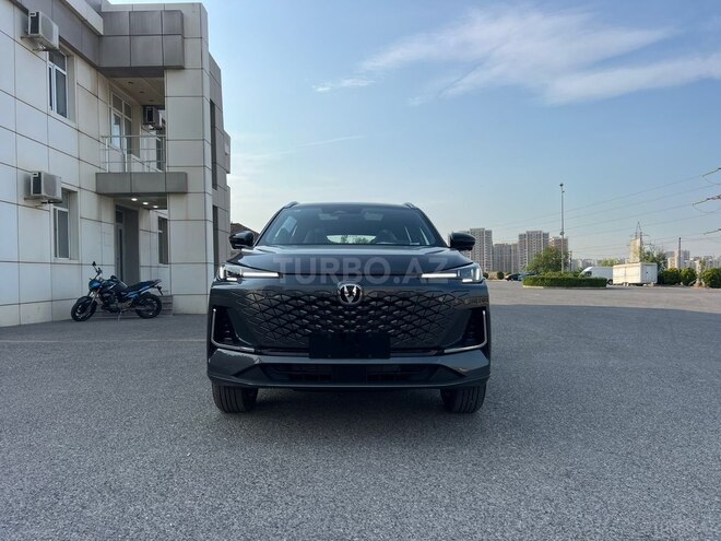 Changan CS 55 Plus 2025, 0 km - 1.5 л - Bakı