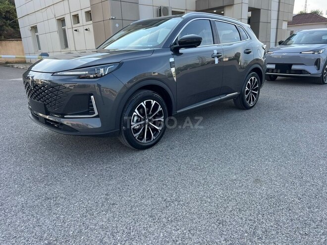 Changan CS 55 Plus 2025, 0 km - 1.5 л - Bakı