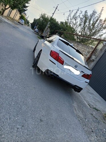 BMW 528 2014, 250,000 km - 2.0 l - Bakı