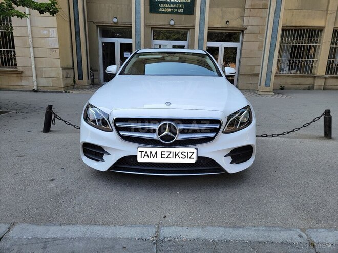 Mercedes E 300-2