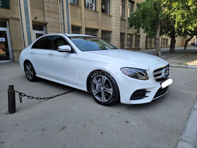 Mercedes E 300-5