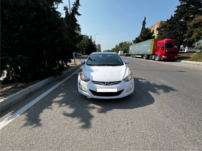 Hyundai Avante 2015, 175,555 km - 1.6 l - Bakı