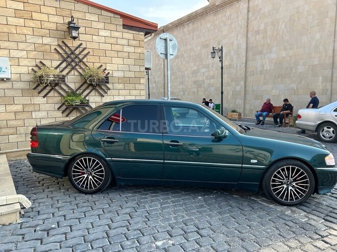 Mercedes C 240 1997, 351,000 km - 2.4 l - Bakı