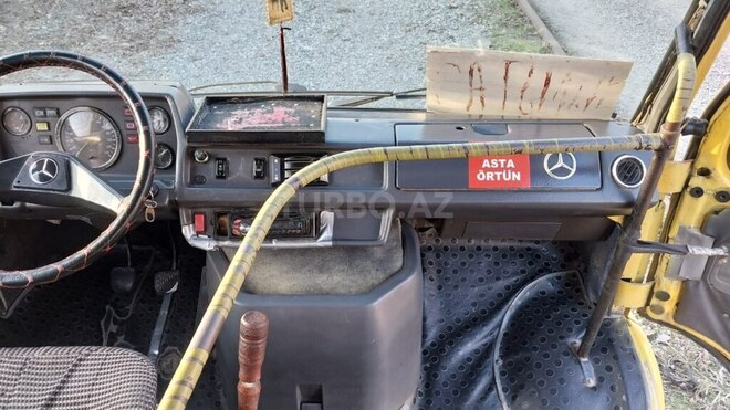 Mercedes 208 D 1992, 350,865 km - 2.3 l - Tərtər