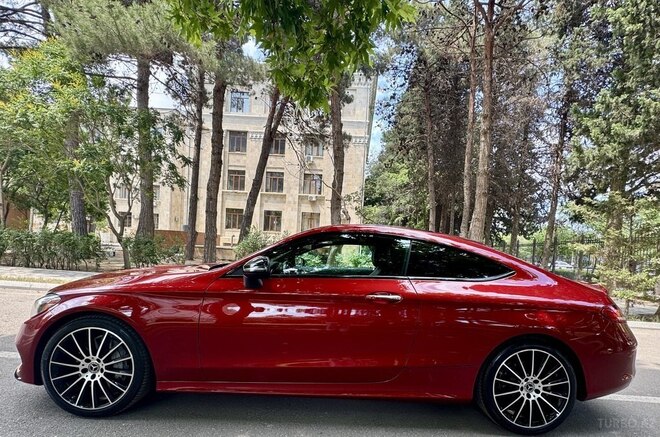 Mercedes C 300 2018, 135,000 km - 2.0 l - Bakı