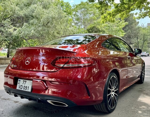 Mercedes C 300 2018, 135,000 km - 2.0 l - Bakı