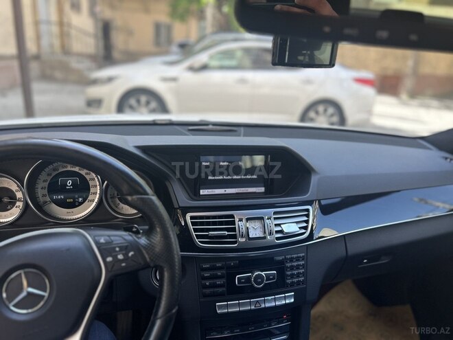 Mercedes E 220 2015, 199,000 km - 2.1 l - Sumqayıt
