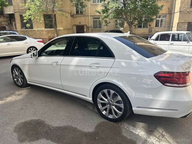 Mercedes E 220 2015, 199,000 km - 2.1 l - Sumqayıt