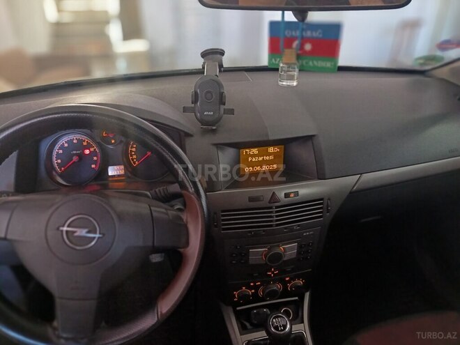 Opel Astra 2004, 214,000 km - 1.4 l - Sumqayıt