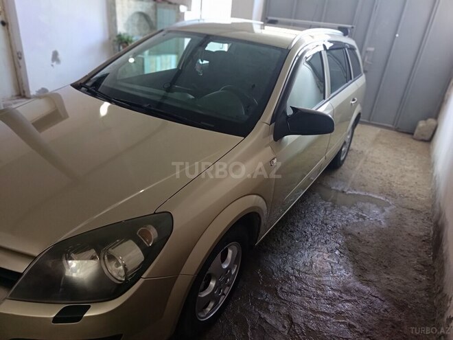 Opel Astra 2004, 214,000 km - 1.4 l - Sumqayıt