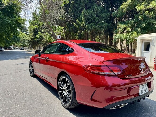 Mercedes C 300 2018, 135,000 km - 2.0 l - Bakı