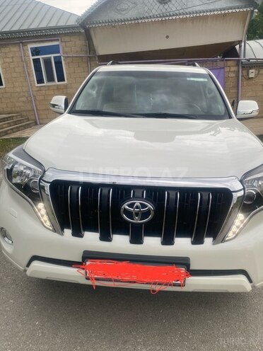 Toyota Land Cruiser Prado-1