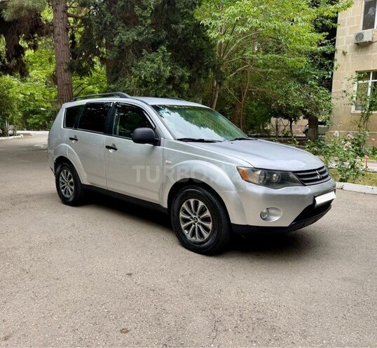 Mitsubishi Outlander 2008, 198,000 km - 3.0 l - Bakı