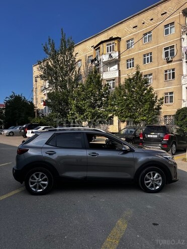 Kia Stonic 2023, 24,500 km - 1.4 l - Sumqayıt