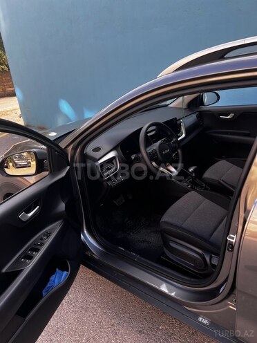 Kia Stonic 2023, 24,500 km - 1.4 l - Sumqayıt