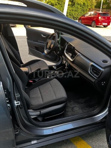 Kia Stonic 2023, 24,500 km - 1.4 l - Sumqayıt