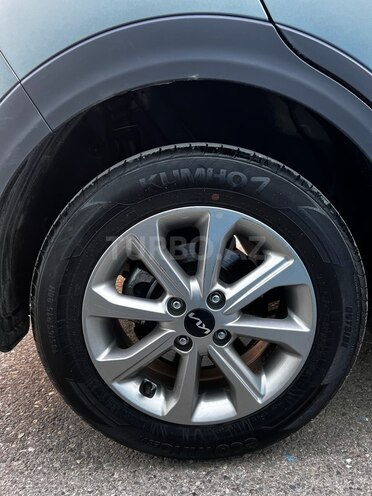 Kia Stonic 2023, 24,500 km - 1.4 l - Sumqayıt