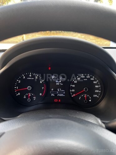 Kia Stonic 2023, 24,500 km - 1.4 l - Sumqayıt