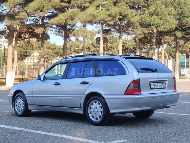 Mercedes C 180 1999, 331,000 km - 1.8 l - Sumqayıt