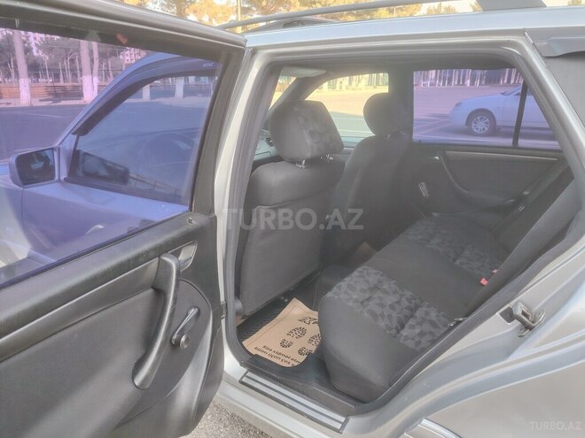 Mercedes C 180 1999, 331,000 km - 1.8 l - Sumqayıt