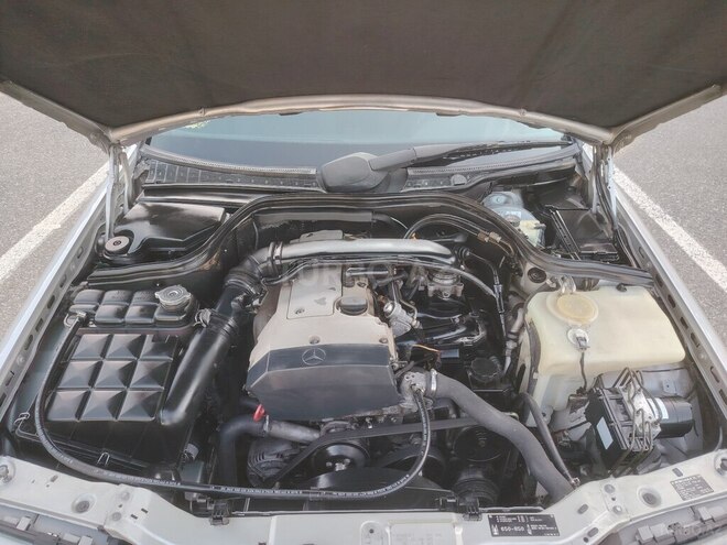 Mercedes C 180 1999, 331,000 km - 1.8 l - Sumqayıt