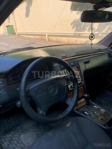 Mercedes E 230 1997, 600,000 km - 2.3 l - Bakı