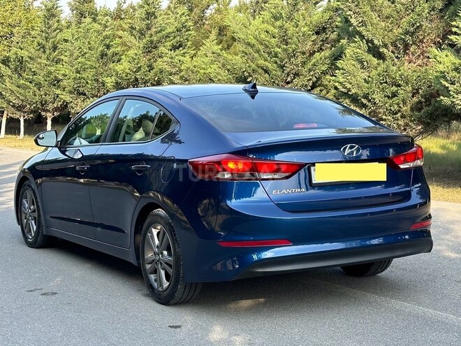 Hyundai Elantra 2016, 199,559 km - 2.0 l - Bakı