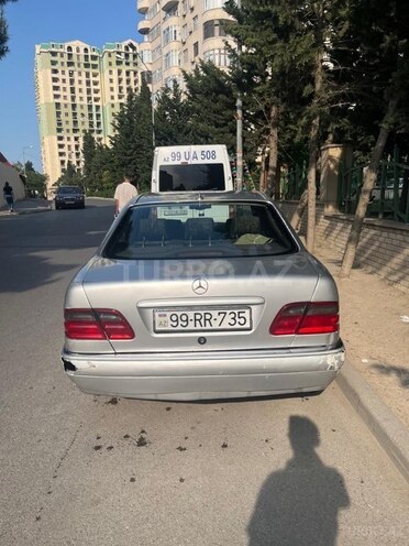Mercedes E 230 1995, 460,000 km - 2.3 l - Bakı