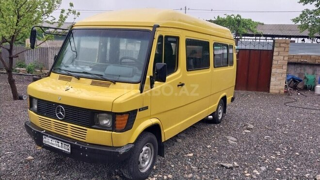 Mercedes 208 D 1992, 350,865 km - 2.3 l - Tərtər