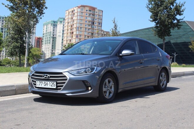 Hyundai Avante 2018, 140,000 km - 1.6 л - Bakı