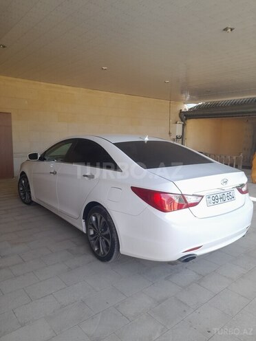 Hyundai Sonata 2013, 181,000 km - 2.0 l - Qazax