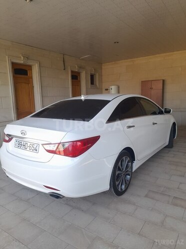 Hyundai Sonata 2013, 181,000 km - 2.0 l - Qazax