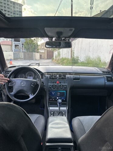 Mercedes E 240 2000, 350,000 km - 2.4 l - Bakı