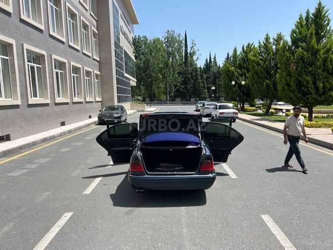 Mercedes E 240 1999, 430,000 km - 2.4 l - Bakı