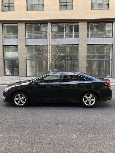 Toyota Camry 2013, 196,000 km - 2.5 l - Bakı