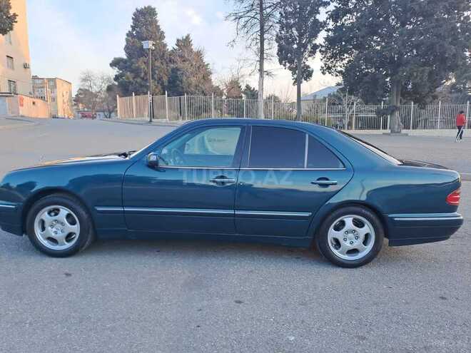 Mercedes E 240 2000, 557,443 km - 2.6 l - Bakı
