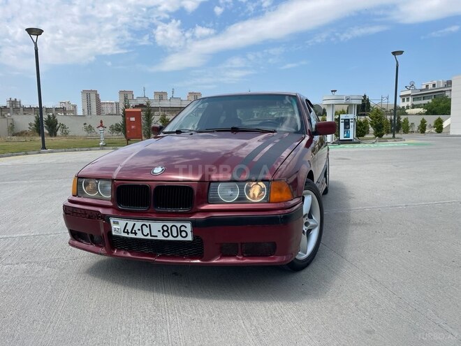BMW 318 1992, 289,421 km - 1.8 l - Bakı