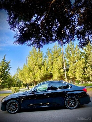 BMW 330e 2016, 214,043 km - 2.0 l - Bakı