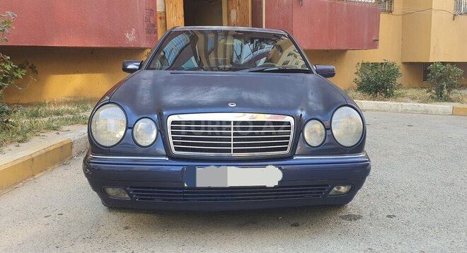 Mercedes E 200 1996, 354,298 km - 2.0 l - Bakı